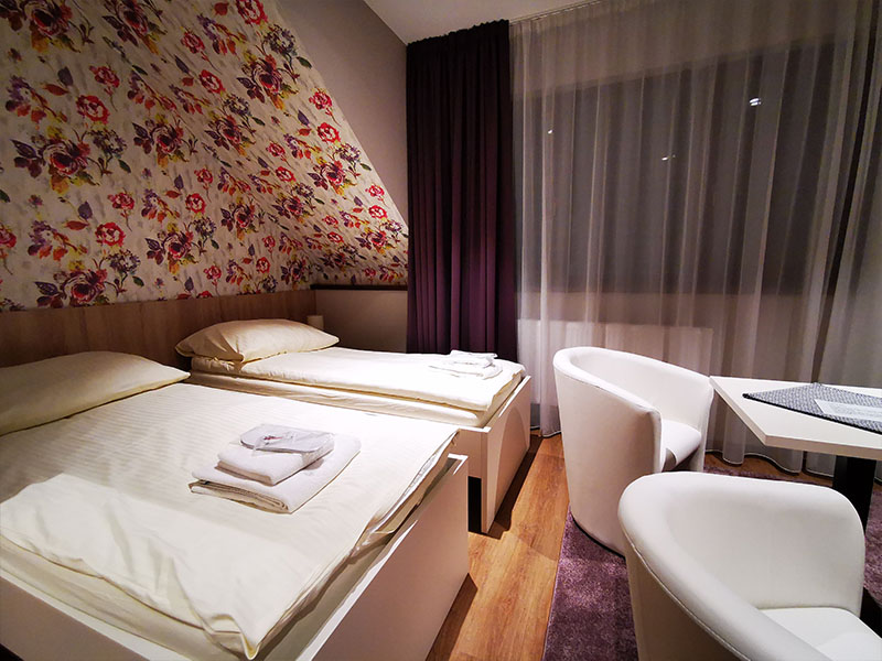 Image Alternative text